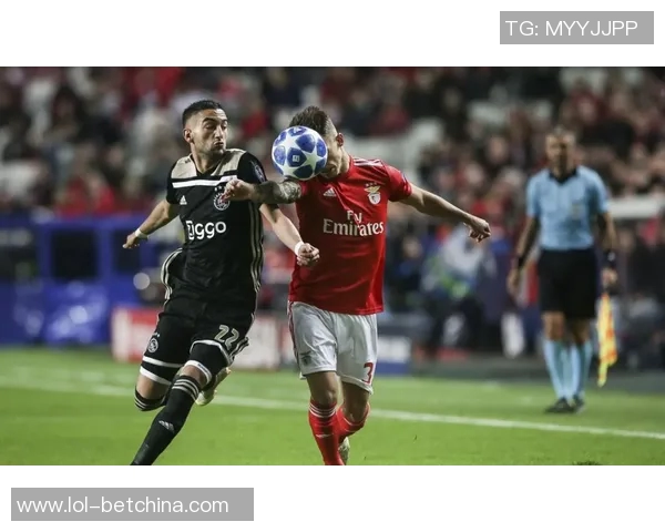 本菲卡逆转波尔图上演绝杀精彩瞬间引发全场狂欢历史冷门再现