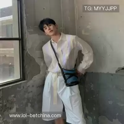 姬铃含